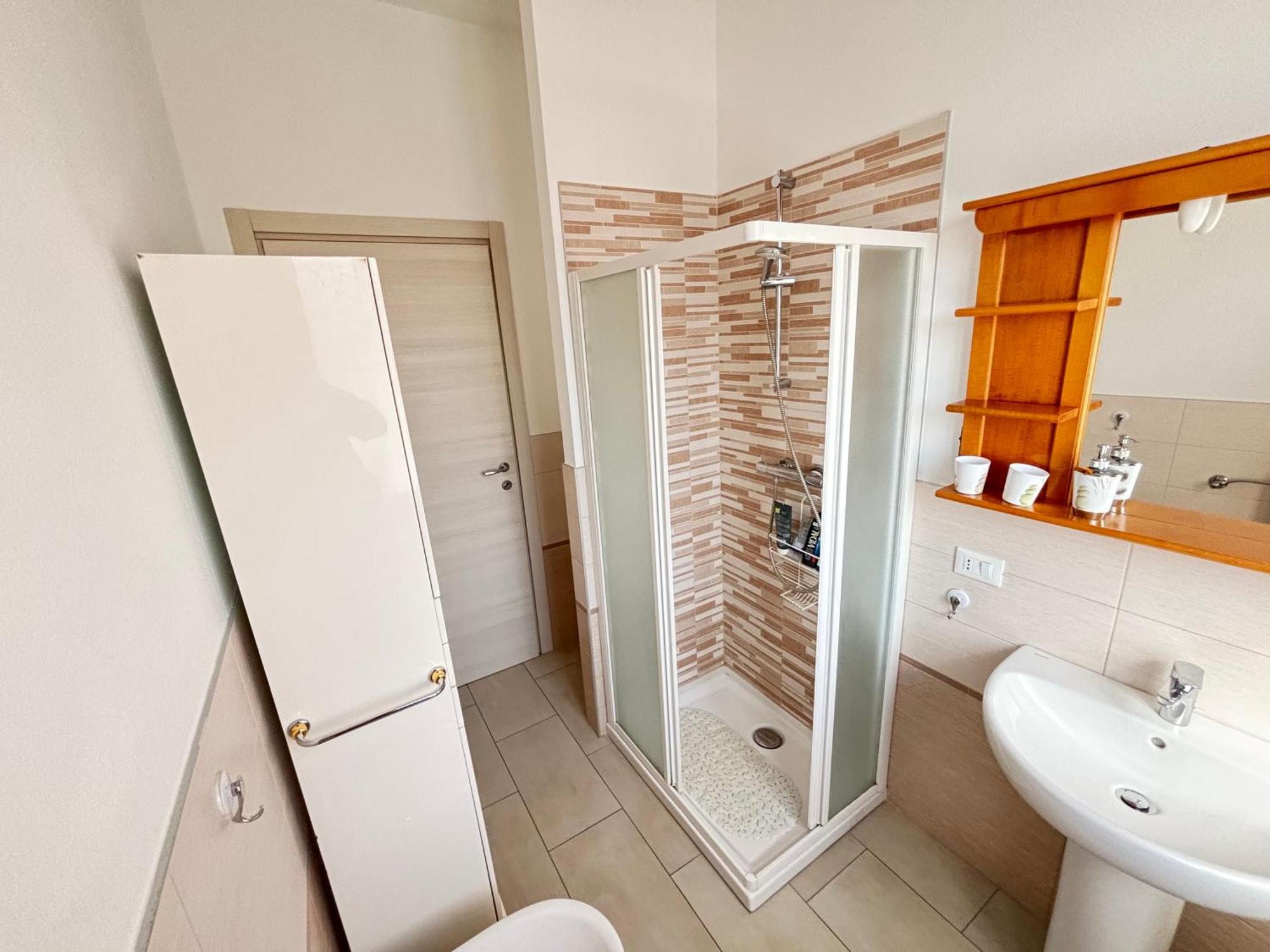 Izz1 Apartments - Motor&Food Valley - Posto Auto Privato フォルミージネ エクステリア 写真
