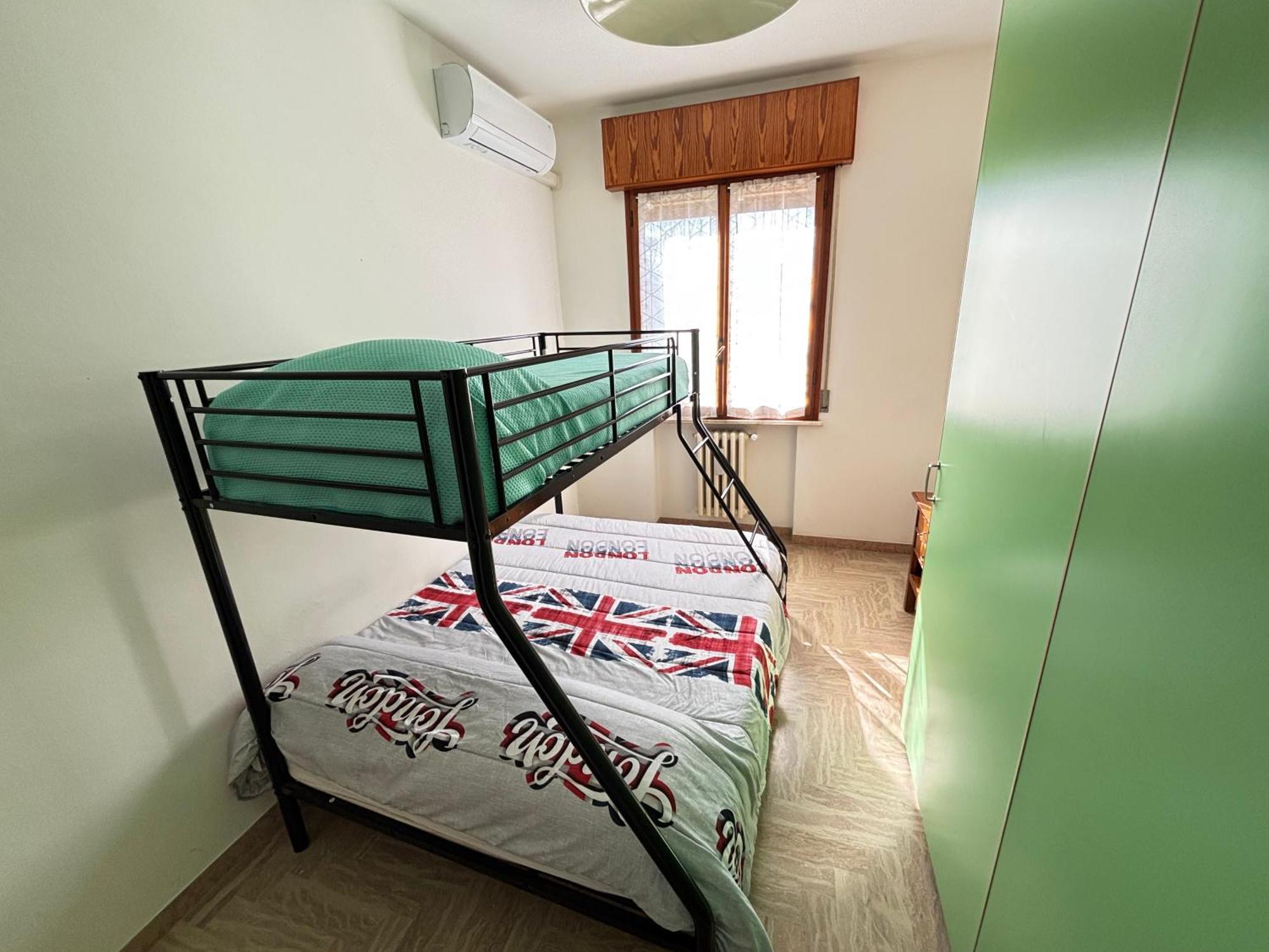 Izz1 Apartments - Motor&Food Valley - Posto Auto Privato フォルミージネ エクステリア 写真