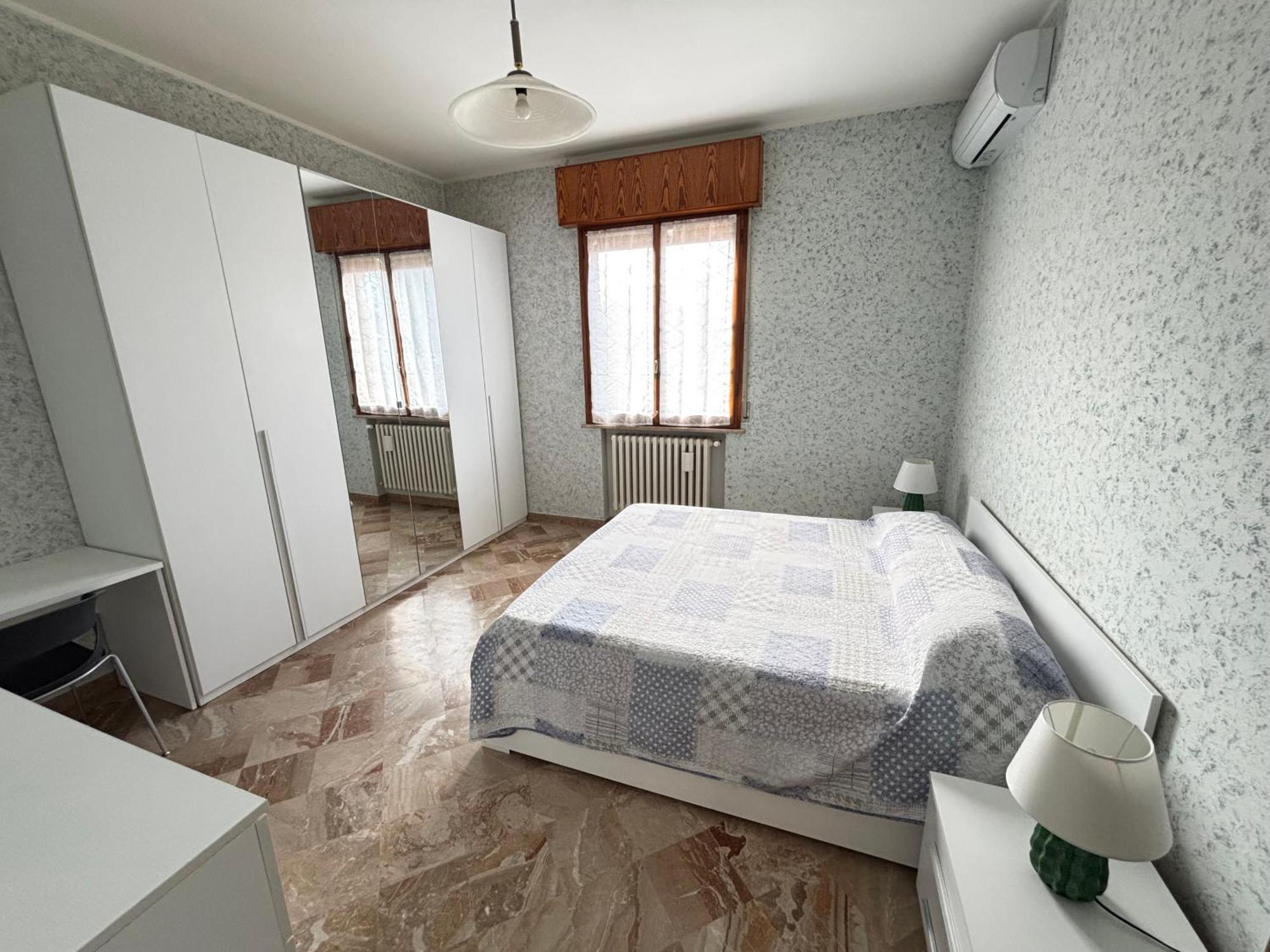 Izz1 Apartments - Motor&Food Valley - Posto Auto Privato フォルミージネ エクステリア 写真